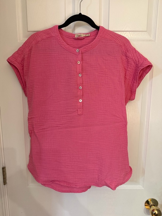 Faherty Tops - Faherty Pink Short-Sleeve Button Top